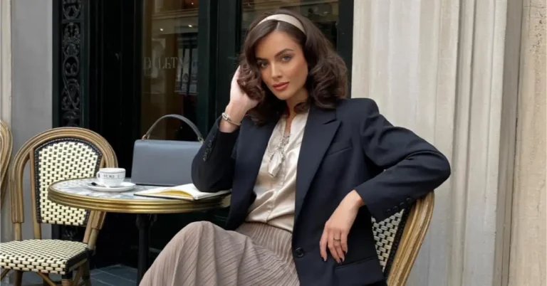 15+ Stunning Pleated Skirt Outfit Ideas You Need to Try