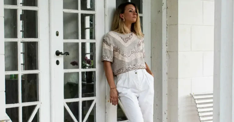 12+ Cute Beige Jeans Outfit Ideas You Can’t Get Around Rn