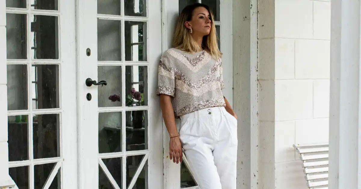 12+ Cute Beige Jeans Outfit Ideas You Can’t Get Around Rn