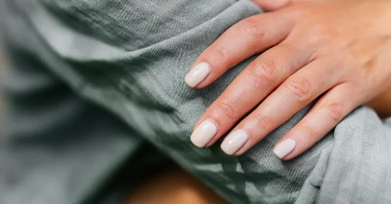 30+ Stunning Office Nails You’ll Be Obsessed With This Year